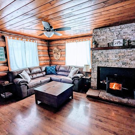 Вилла Cozy Cub Log Cabin - Year Round Tranquil Beauty Пайнтоп-Лейксайд Экстерьер фото